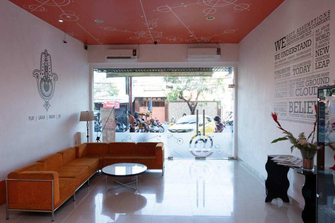 Hotel Reddoorz @ Pelita Raya Rappocini Makassar Exterior foto